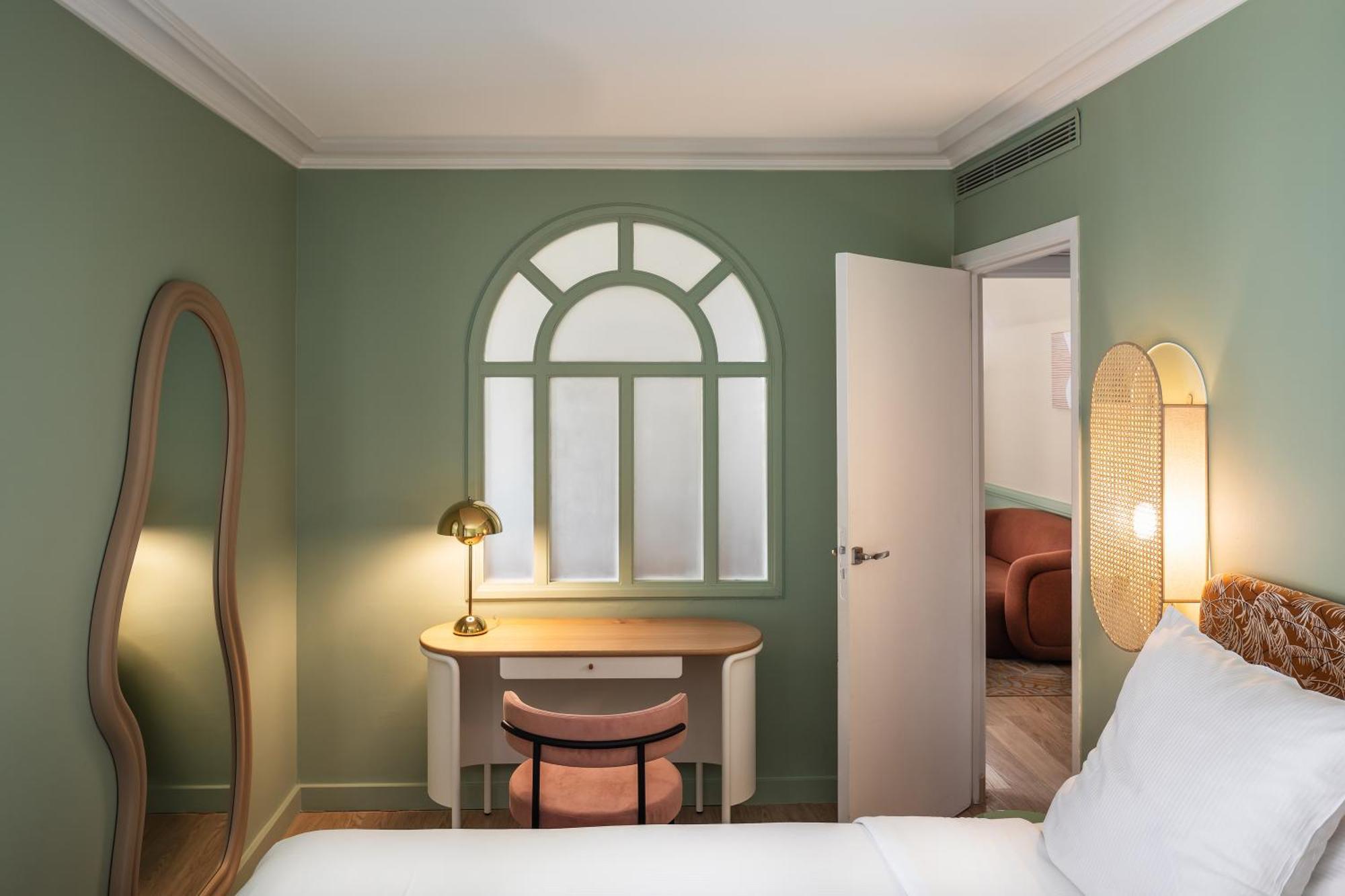Royal Garden Champs-Elysees Париж Экстерьер фото